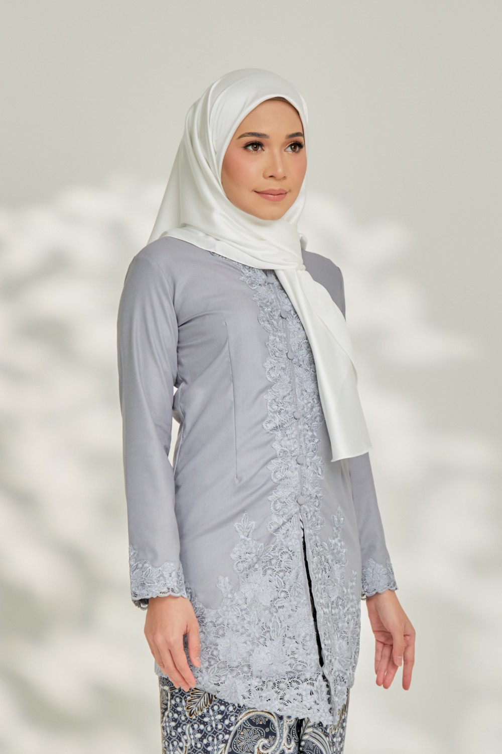 Sarimah Kebaya Top - Light Grey